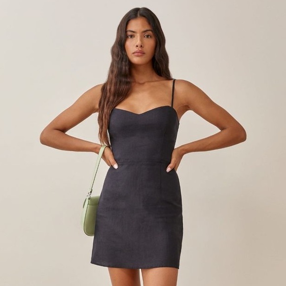 Reformation Roarke Linen Dress - Picture 2 of 5